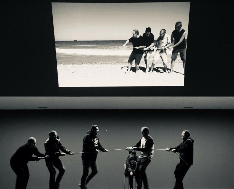 PESADILLAS: Exhibición de teatro realizada por los integrantes del Grupo Teatral Dramáticos.